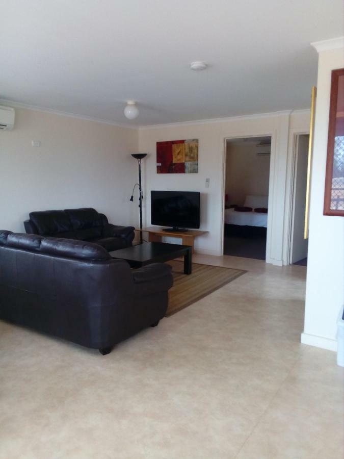 Airport Whyalla Motel Exterior foto